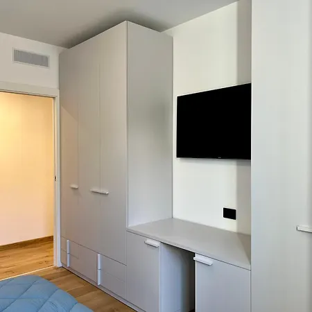 La Finestra Sul Corso Apartment Domodossola